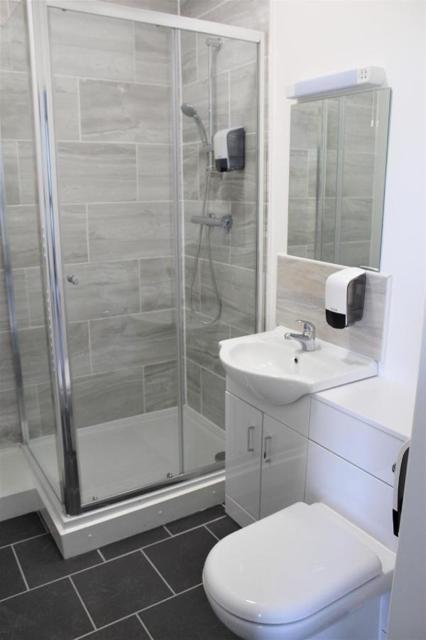 Park Hotel & Apartments Кингстън ъпон Хъл Екстериор снимка