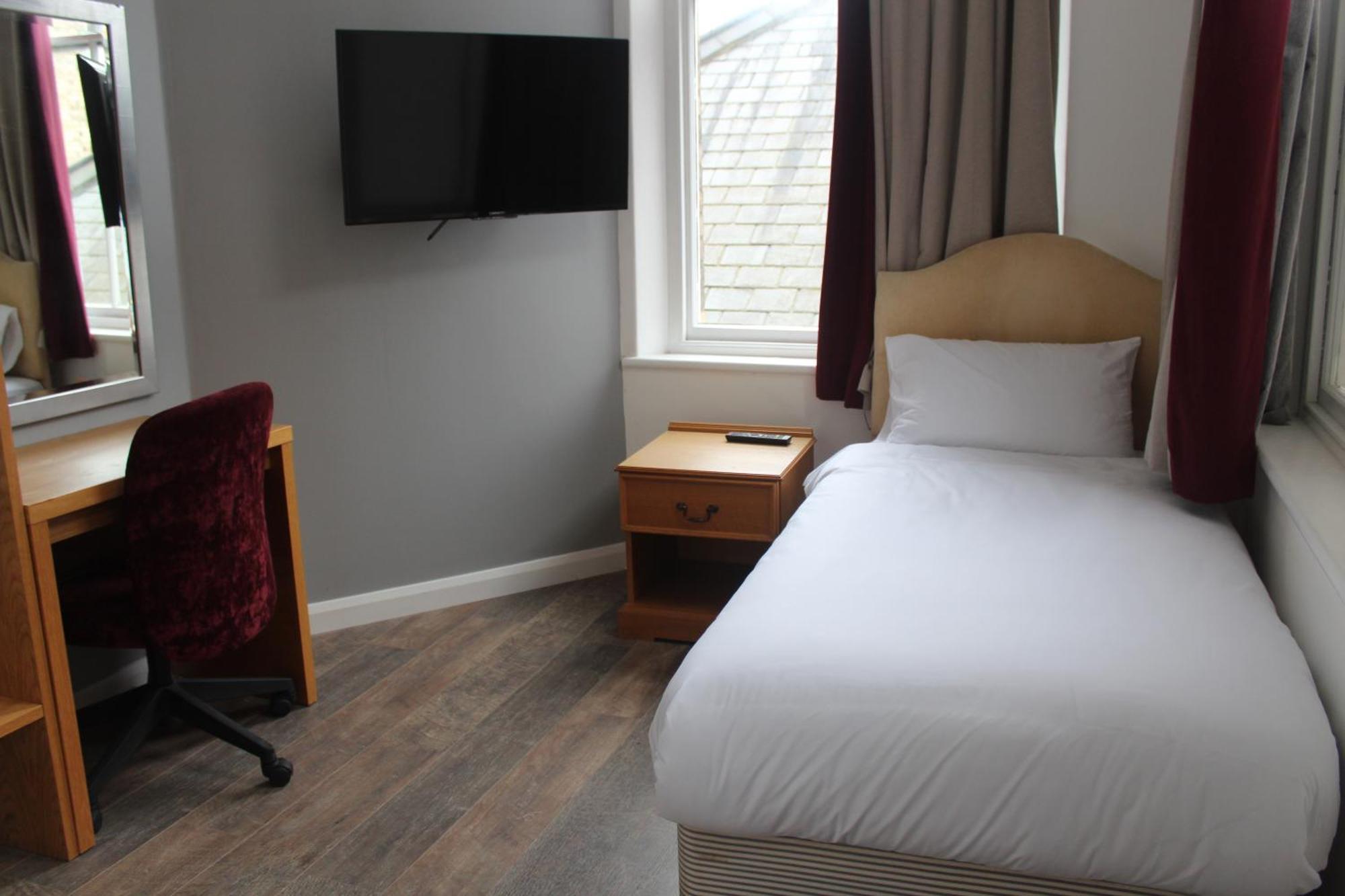 Park Hotel & Apartments Кингстън ъпон Хъл Екстериор снимка